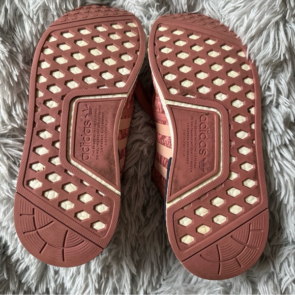 Adidas Nmd R1- Raw Pink - Picture 6 of 7